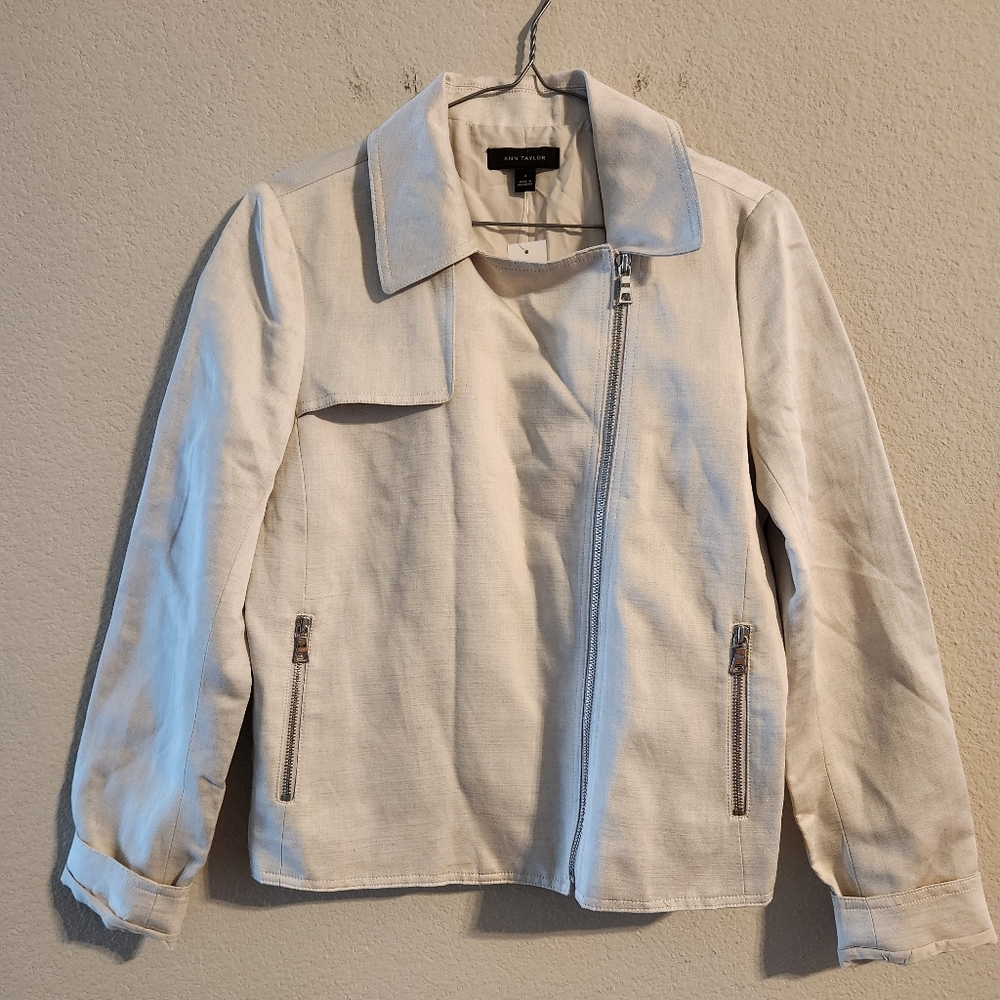 Ann Taylor NWT Women’s Moto Jacket Linen Blend Ivory size 4